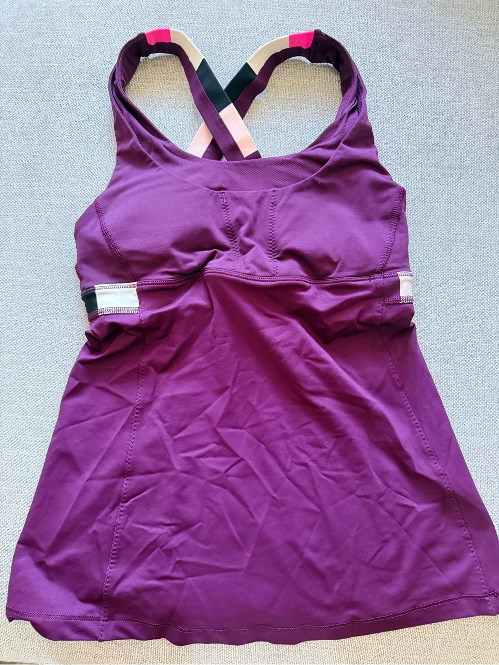 Lululemon Stuff Your Bra II in Top Plum Pow Stripe Raspberry Glo Light Sz small